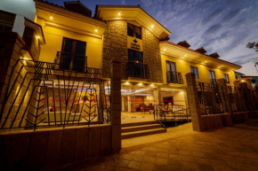  Yawar Inka Hotel  Куско